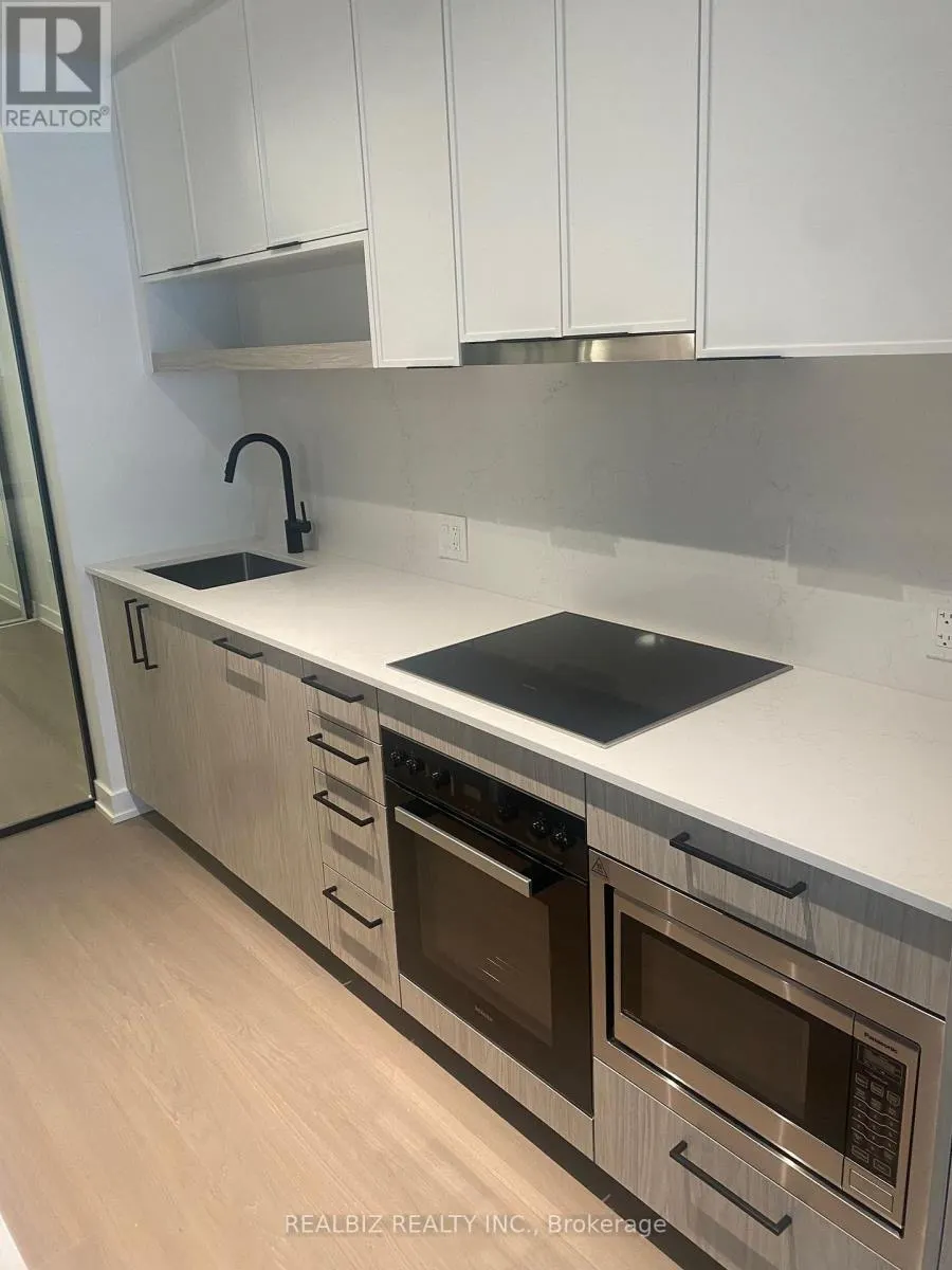 729 - 91 MONTCLAIR AVENUE