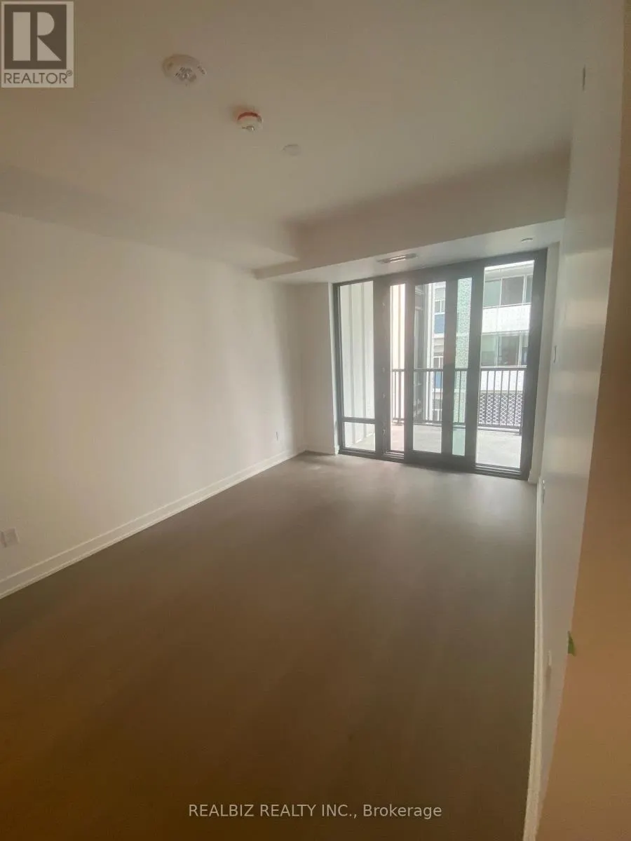 729 - 91 MONTCLAIR AVENUE