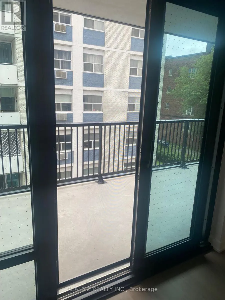 729 - 91 MONTCLAIR AVENUE