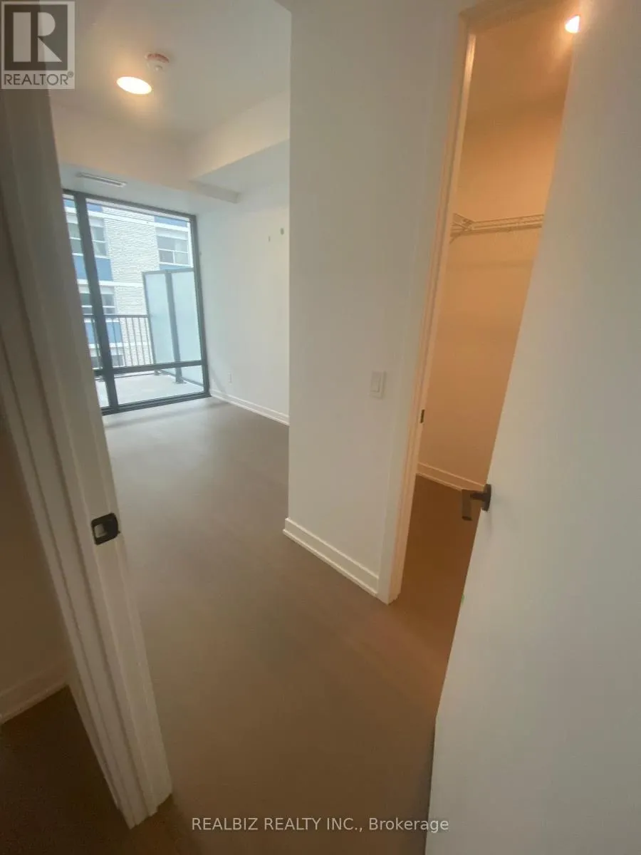 729 - 91 MONTCLAIR AVENUE
