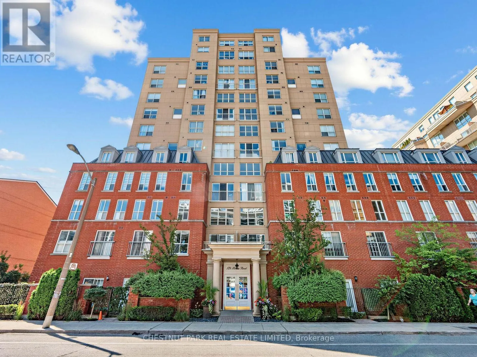 246 - 139 MERTON STREET