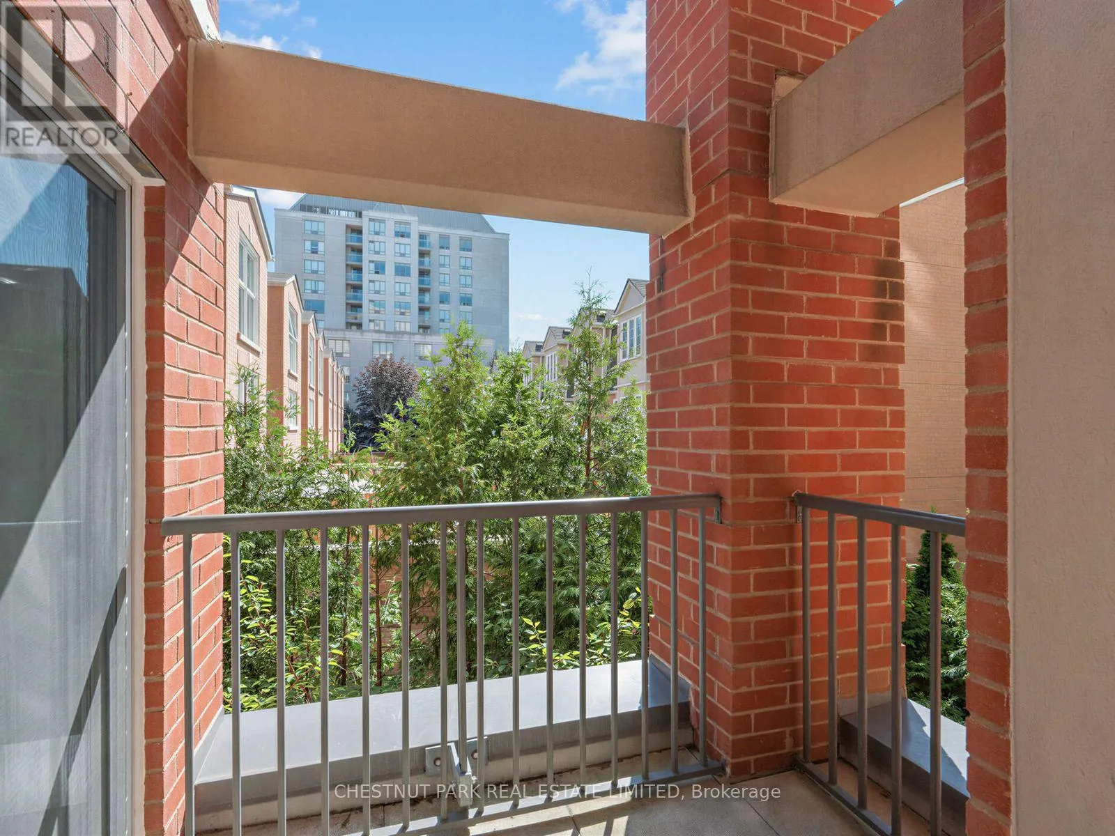 246 - 139 MERTON STREET