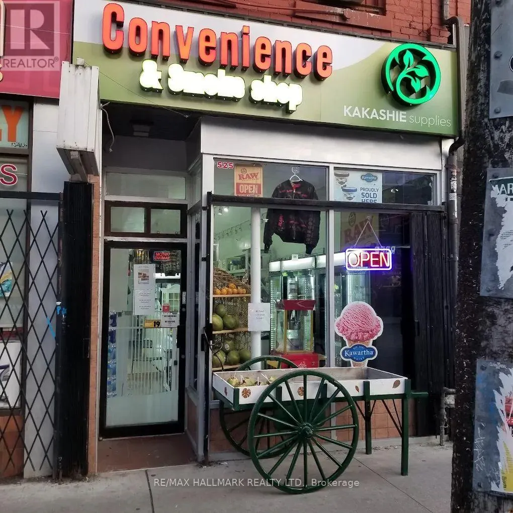 525 QUEEN STREET W