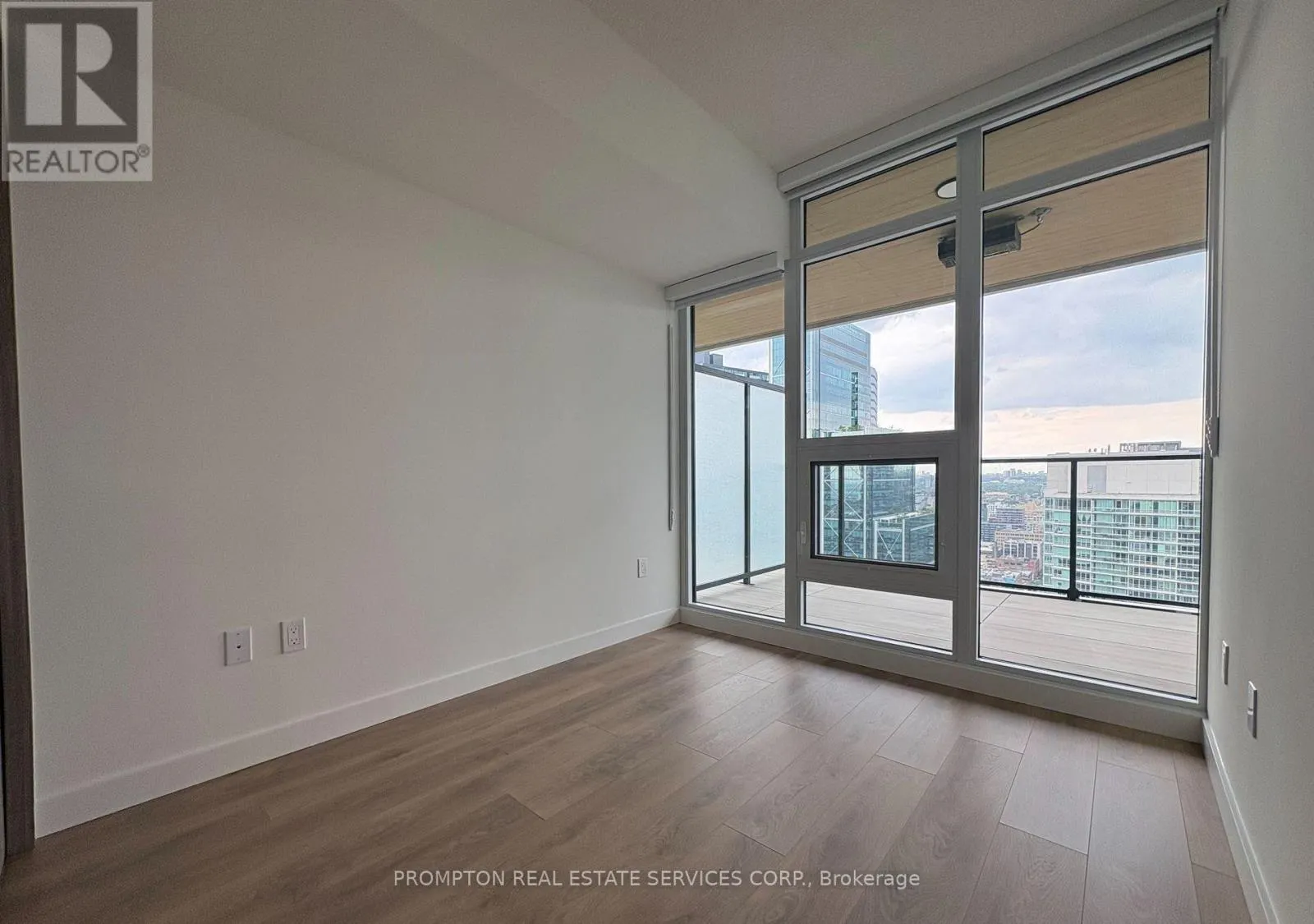 3905 - 3 CONCORD CITYPLACE WAY