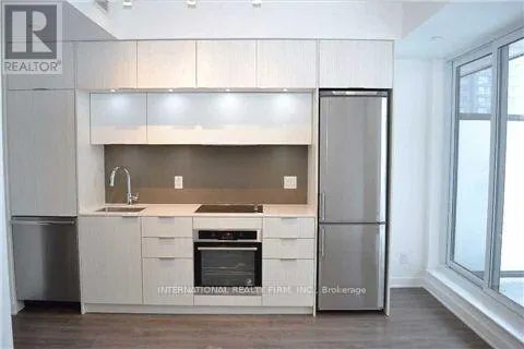 2911 - 55 REGENT PARK BOULEVARD