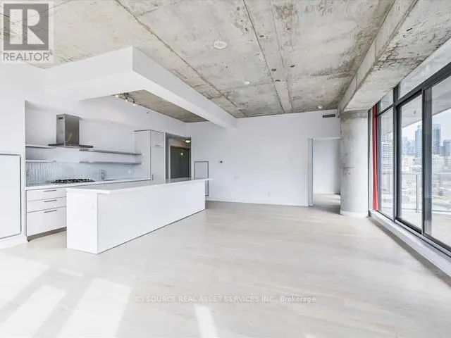 1101 - 560 KING STREET W