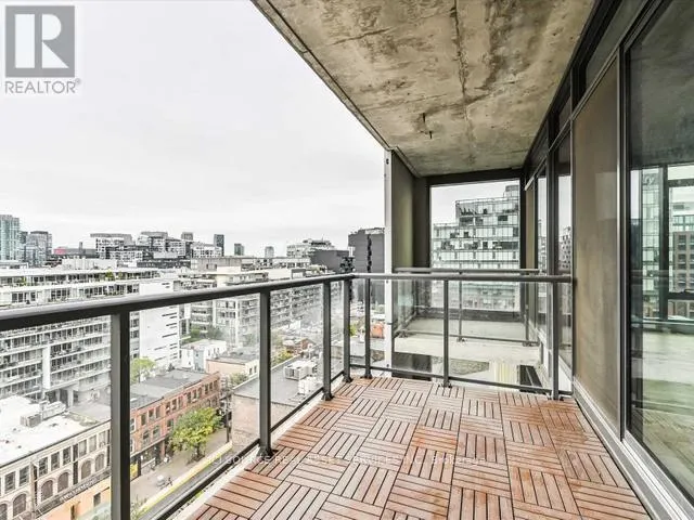 1101 - 560 KING STREET W