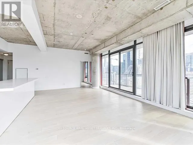 1101 - 560 KING STREET W
