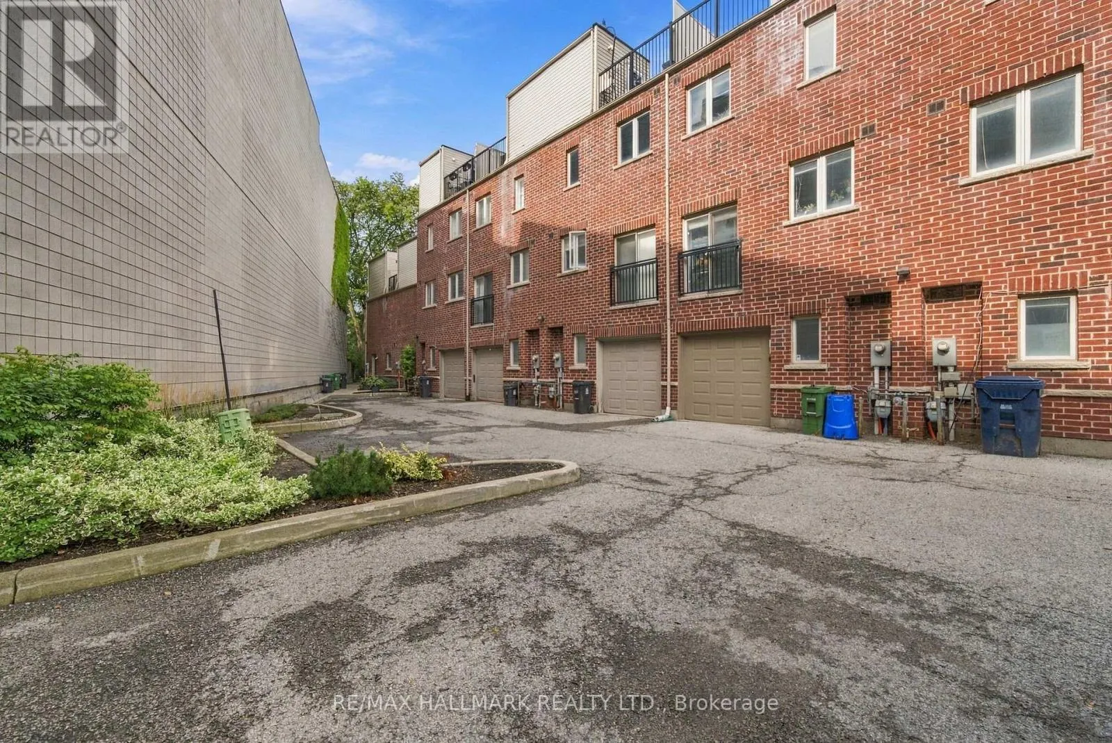 549 SHUTER STREET