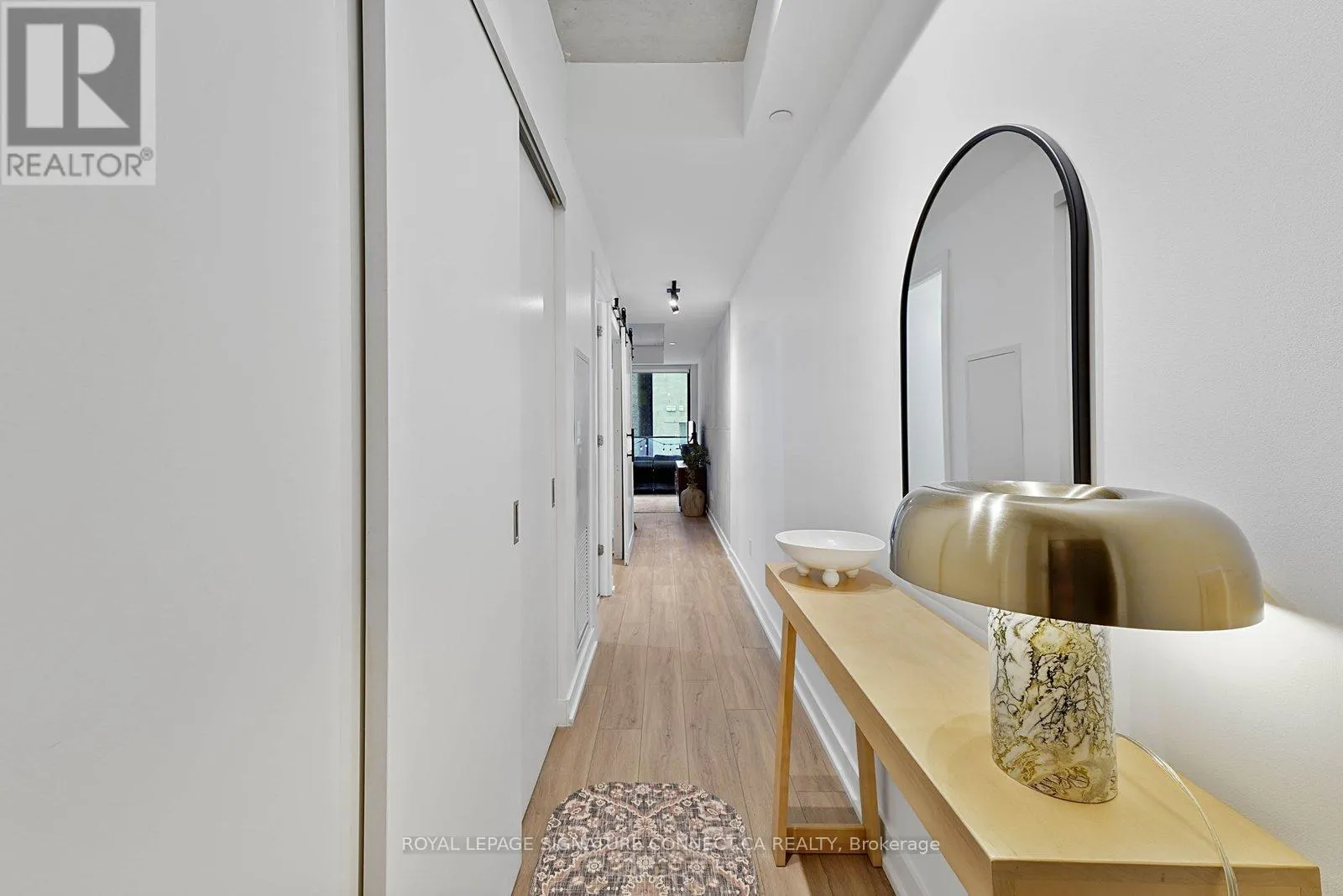 308 - 458 RICHMOND STREET W