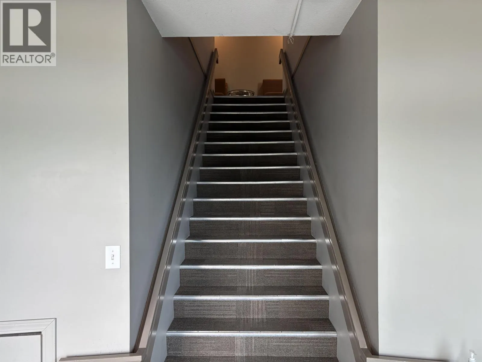 2153/2158/2258 21320 WESTMINSTER HIGHWAY