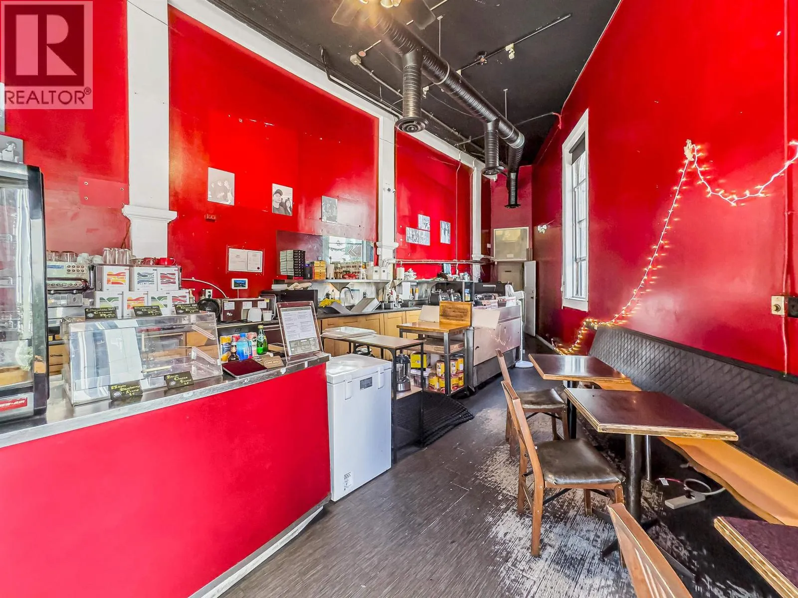 301 W CORDOVA STREET