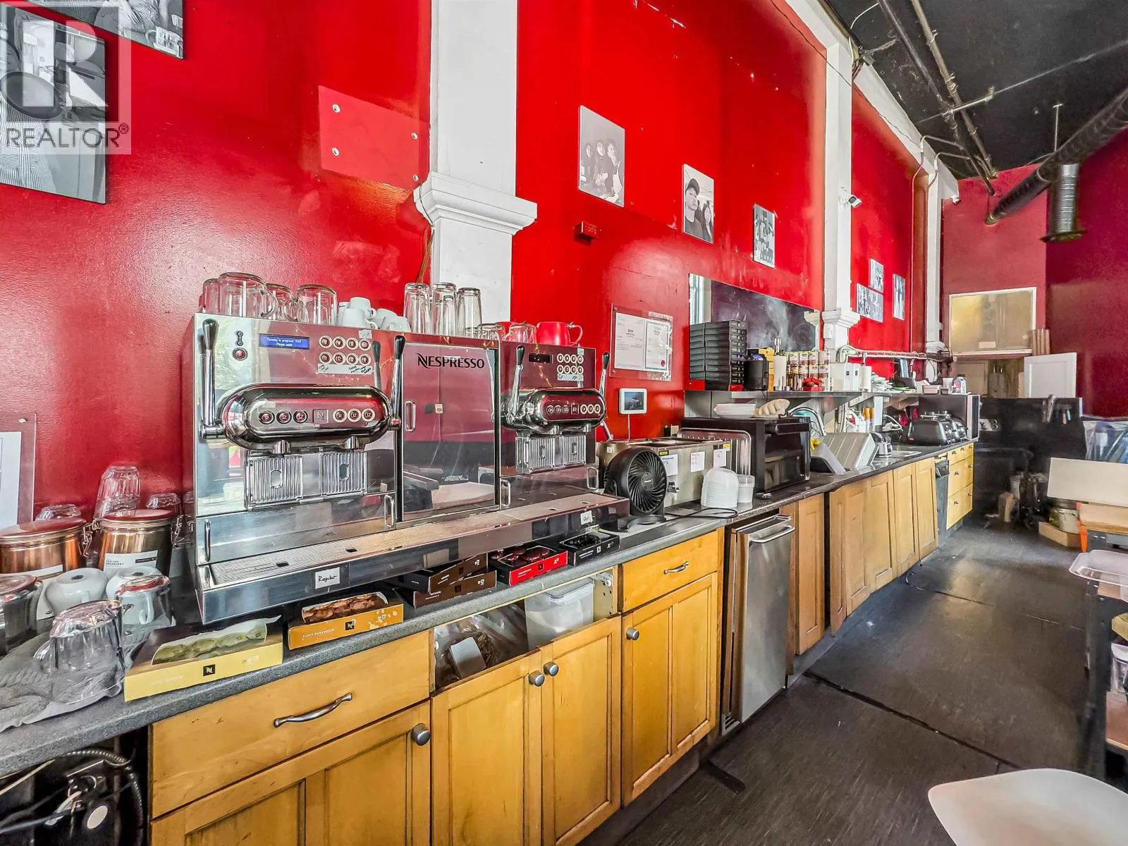301 W CORDOVA STREET