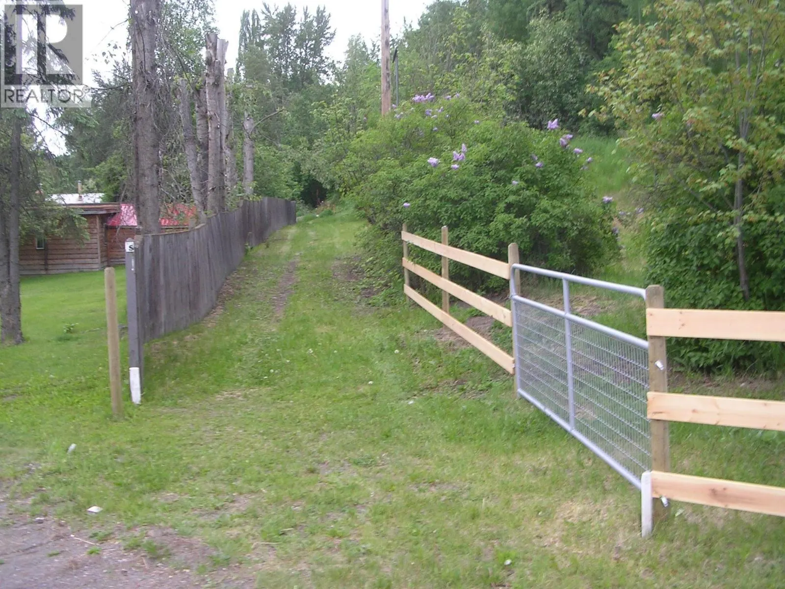565 NORTH FRASER DRIVE
