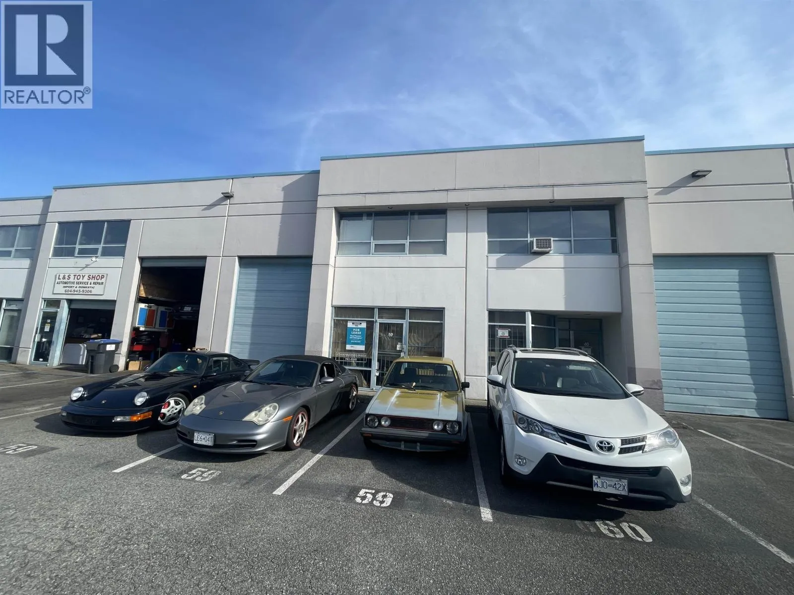 1833 COAST MERIDIAN ROAD