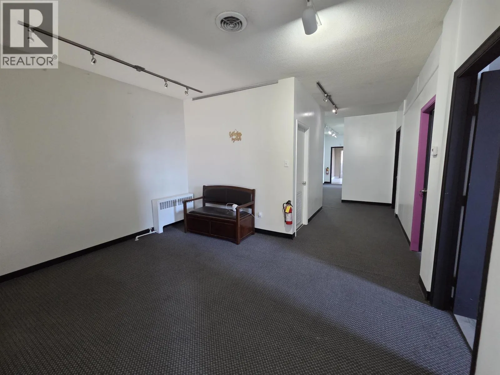 TOP FLR 1210 3RD AVENUE