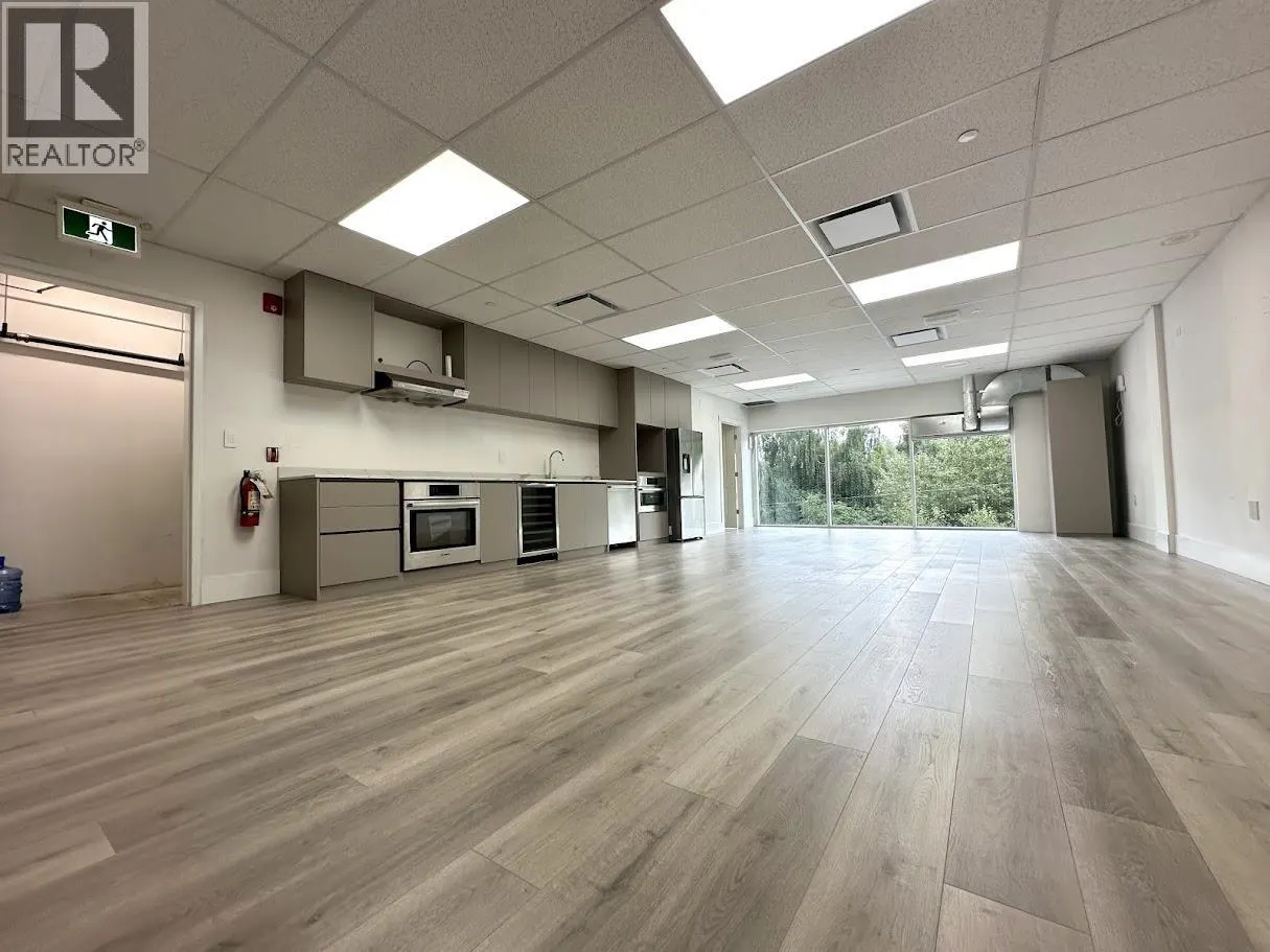 114 4888 VANGUARD ROAD