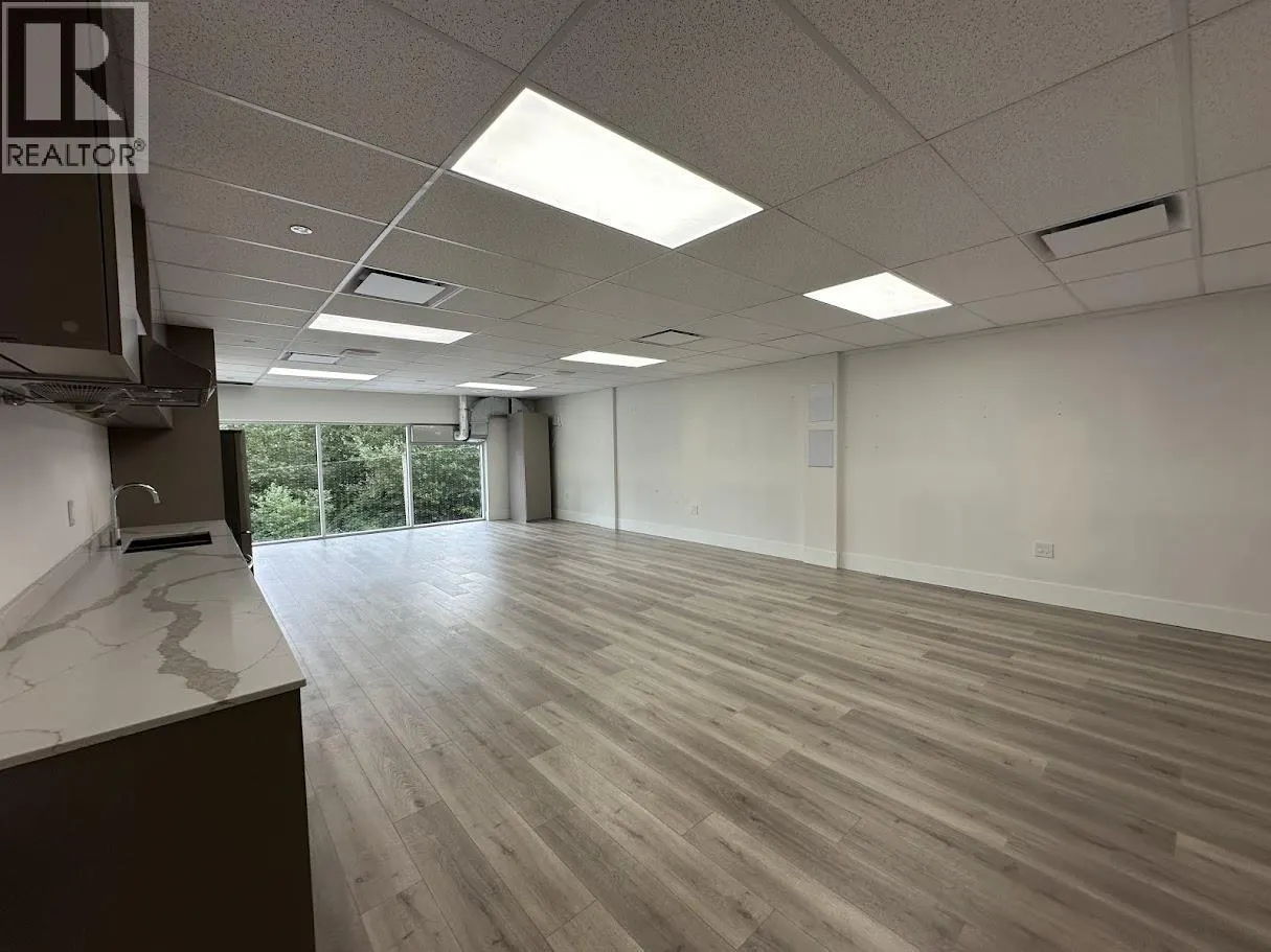 114 4888 VANGUARD ROAD