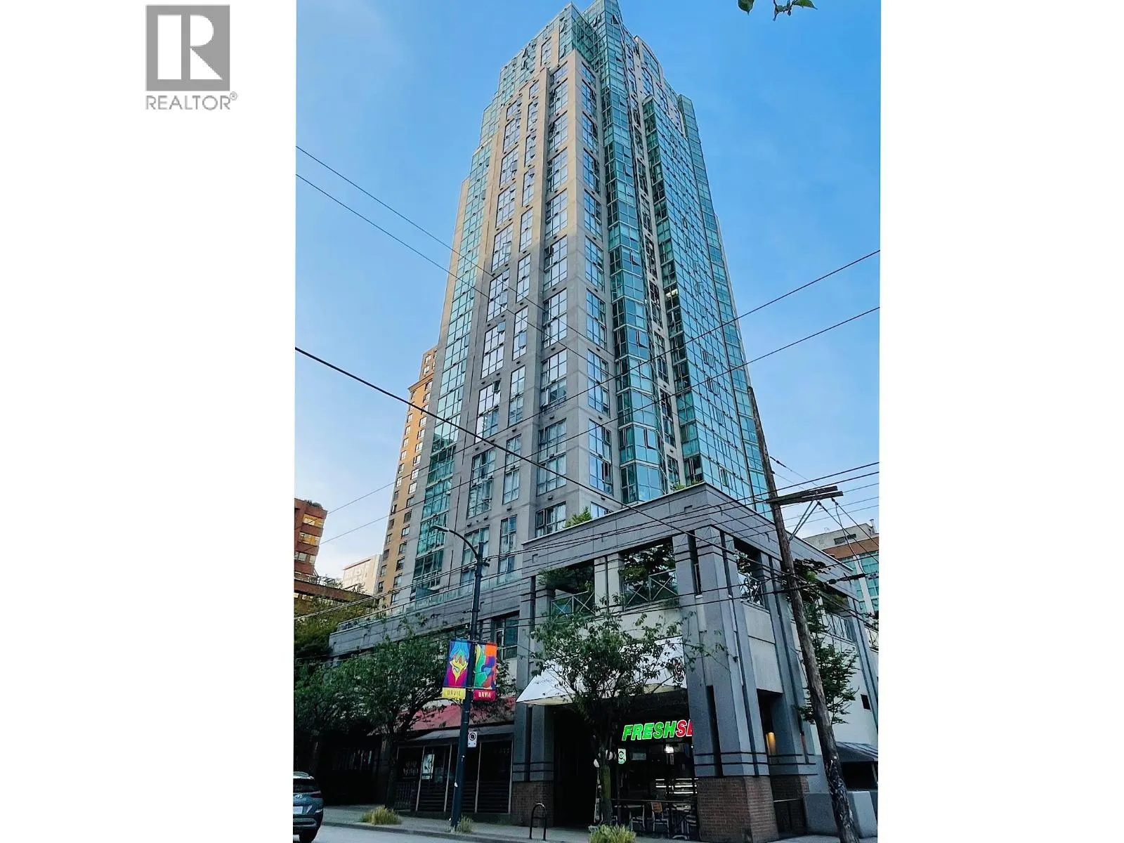 775 & 781 DAVIE STREET