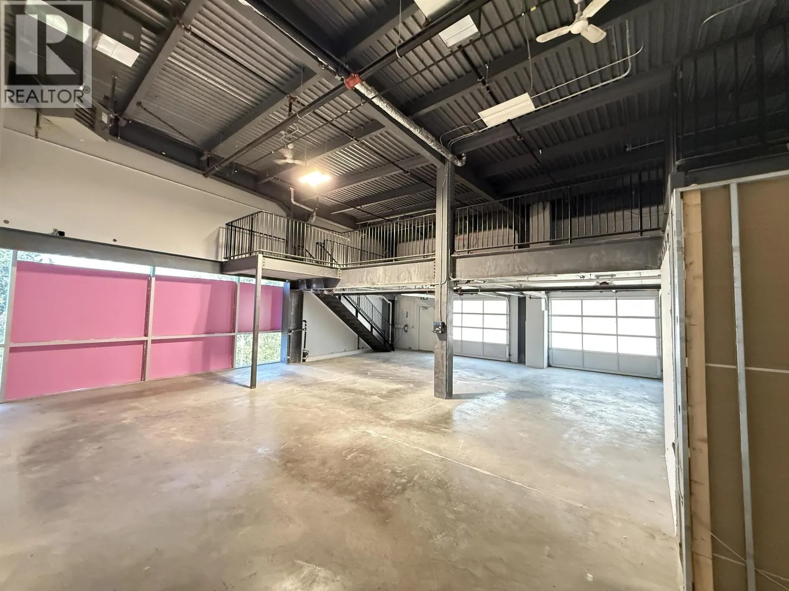 206-208 13880 WIRELESS WAY