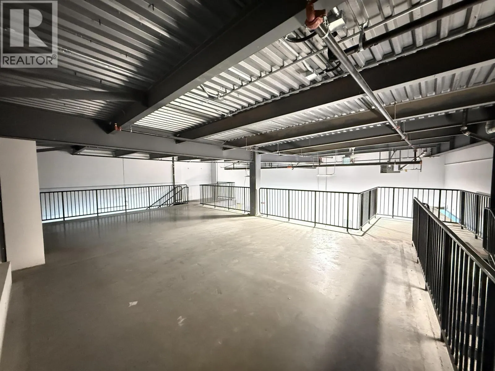 206-208 13880 WIRELESS WAY
