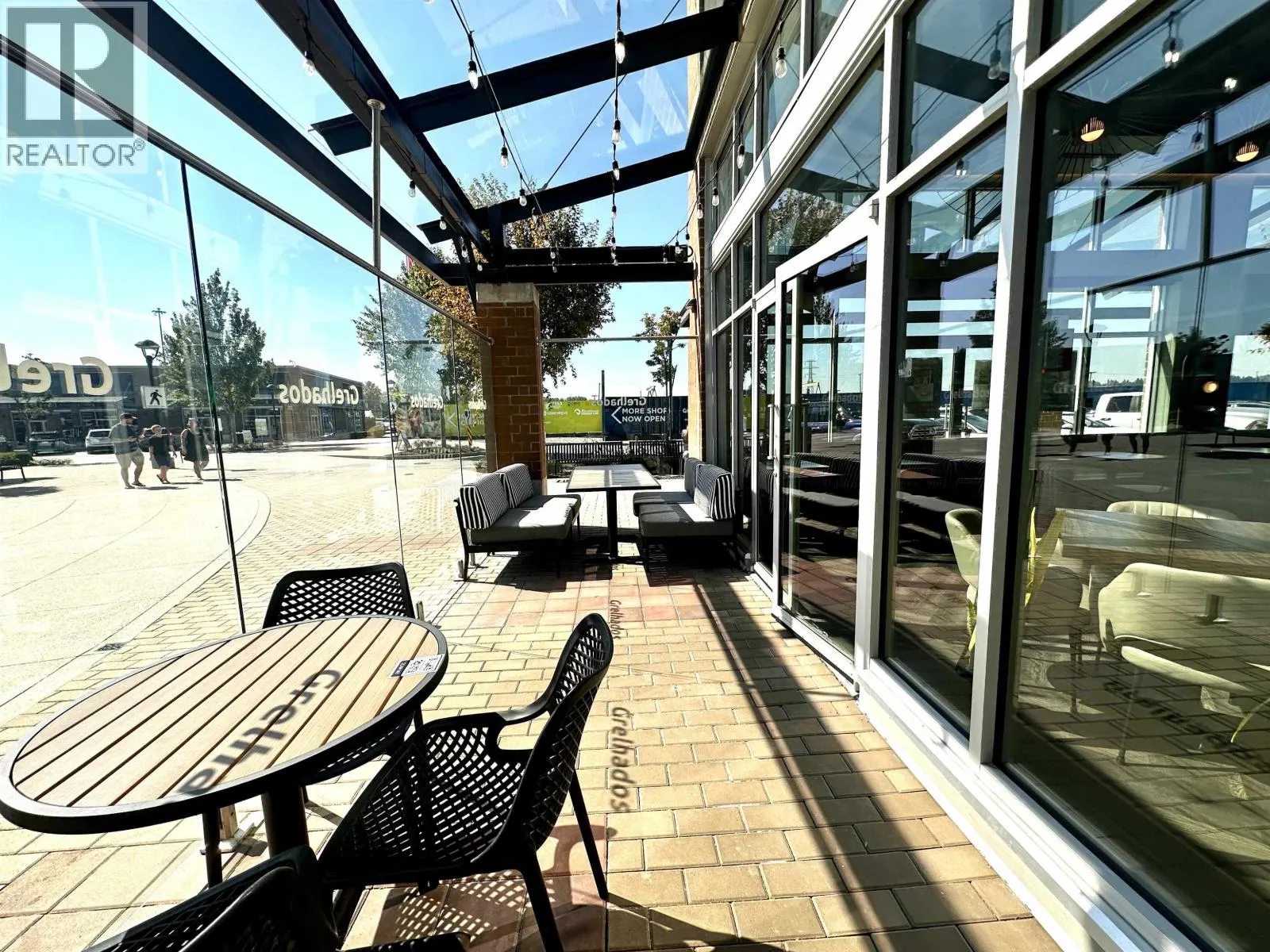 110 855 VILLAGE DRIVE