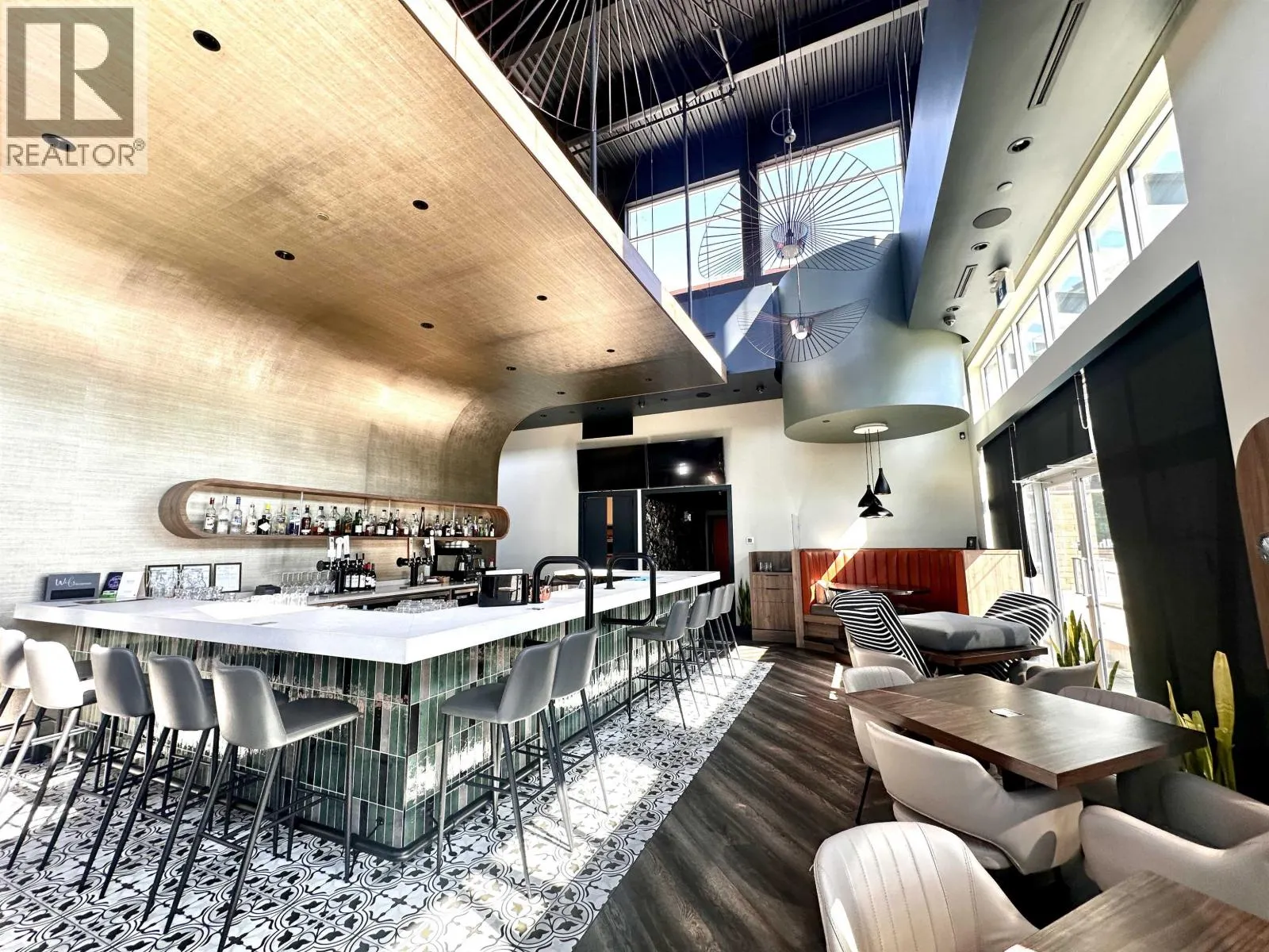 110 855 VILLAGE DRIVE