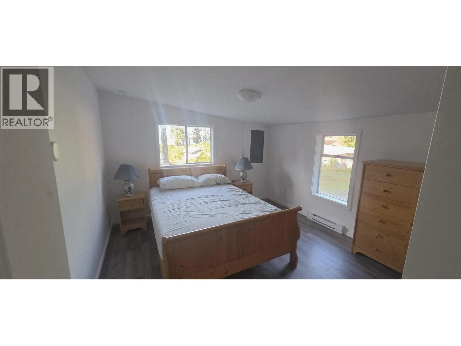 593 BEACH ROAD
