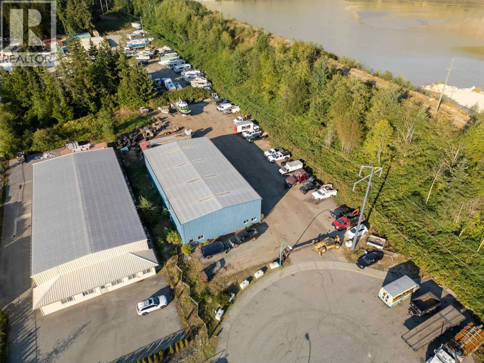 5480 SECHELT INLET CRESCENT