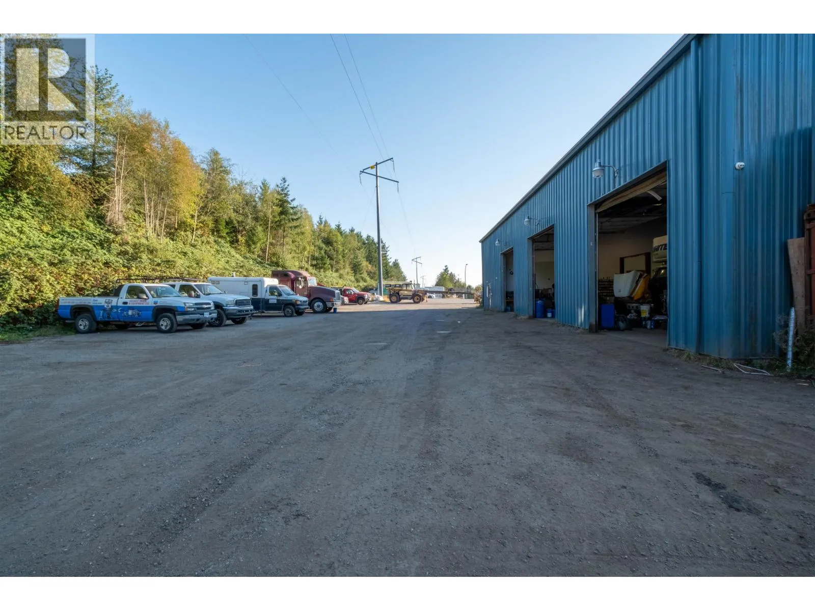5480 SECHELT INLET CRESCENT