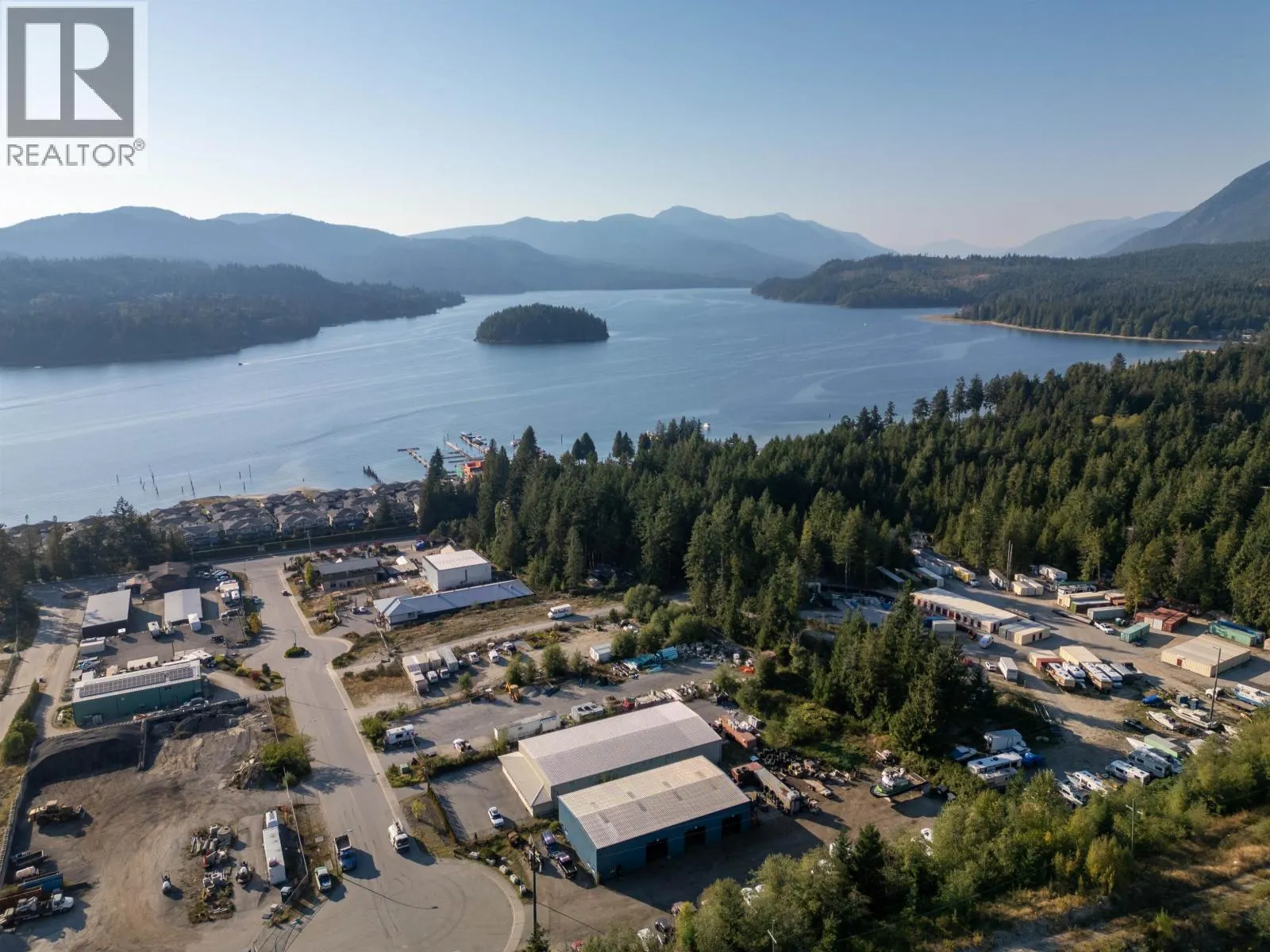 5480 SECHELT INLET CRESCENT