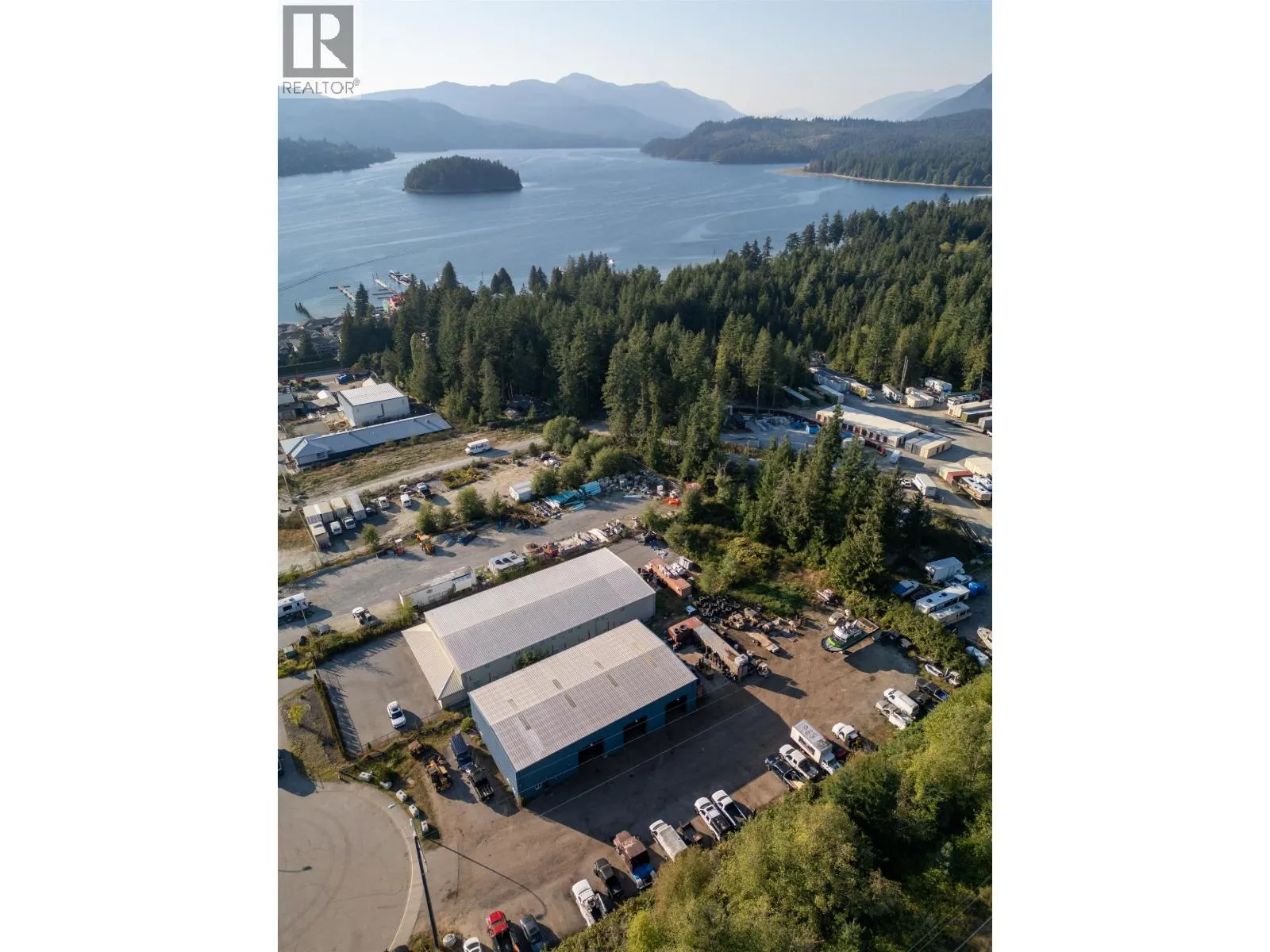 5480 SECHELT INLET CRESCENT