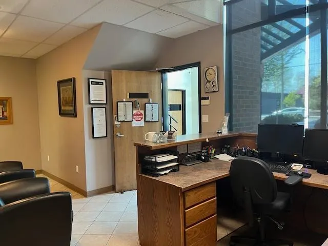 9094 YOUNG ROAD|Chilliwack Downtown