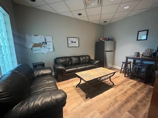 9094 YOUNG ROAD|Chilliwack Downtown