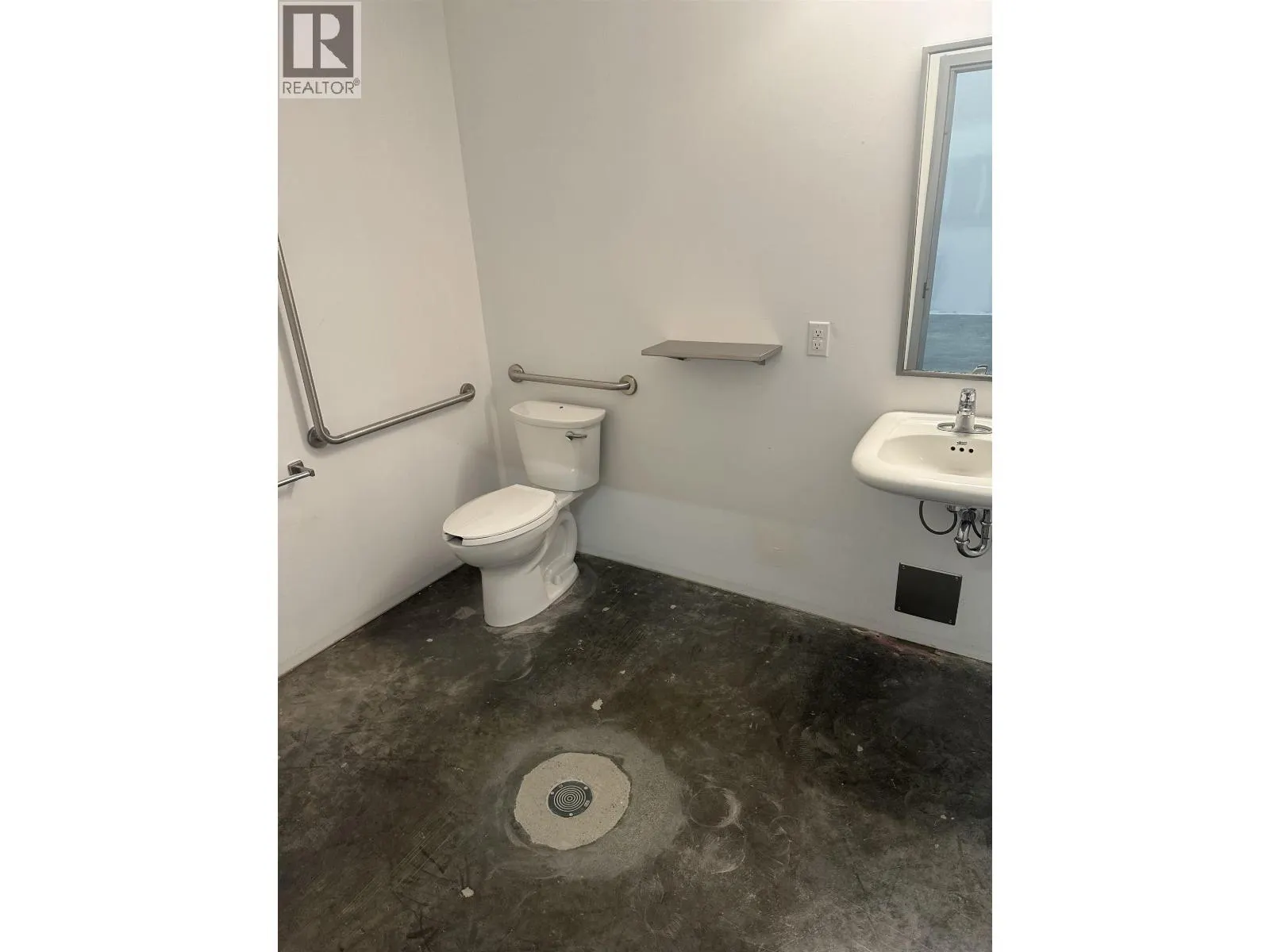 208 23251 FRASERWOOD WAY