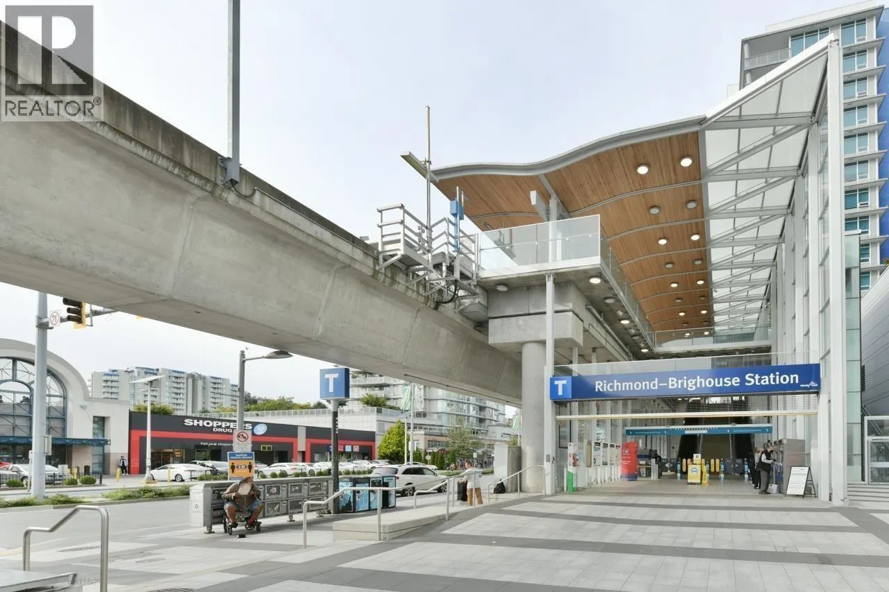 130 8228 WESTMINSTER HIGHWAY
