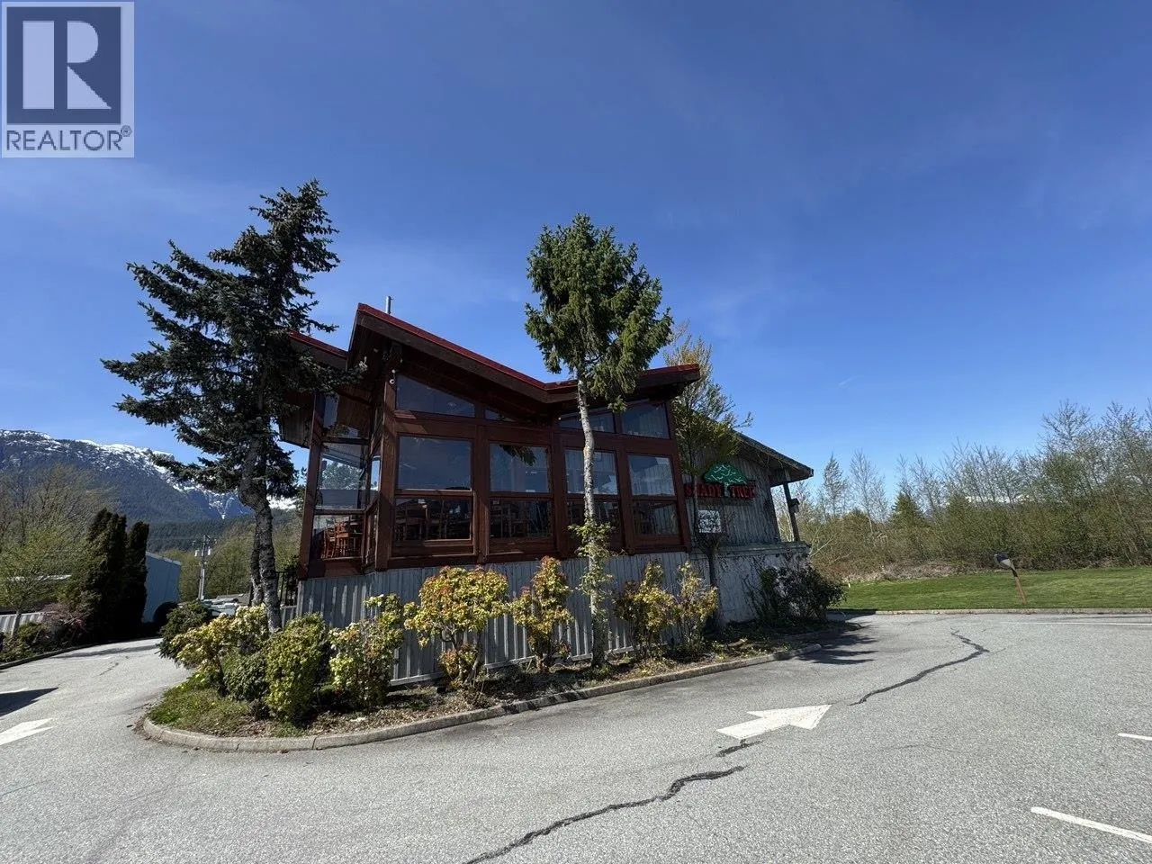 40452 GOVERNMENT ROAD