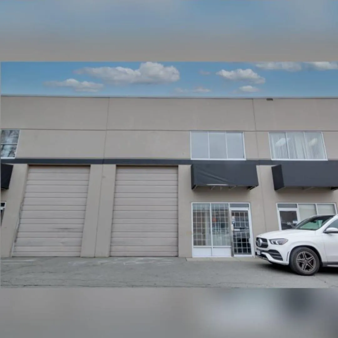 27 8333 130 STREET