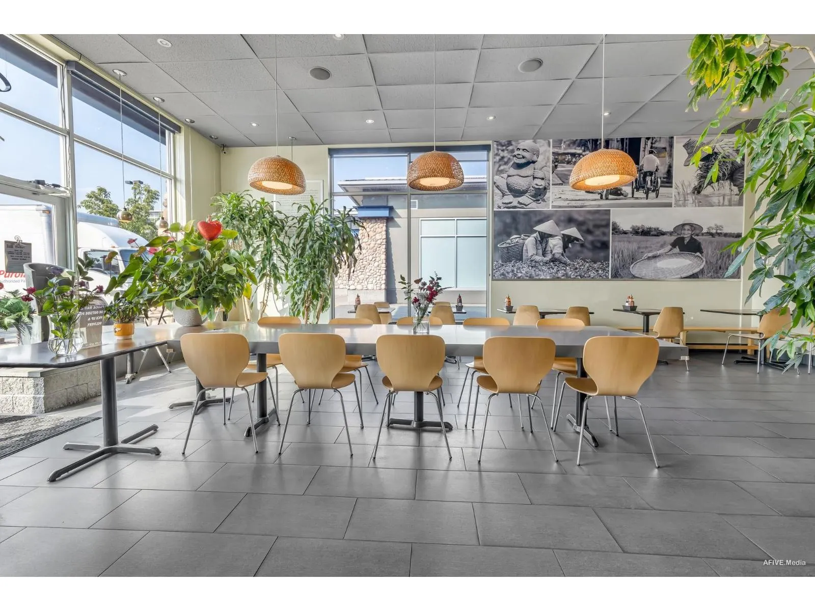 101 15325 56 AVENUE