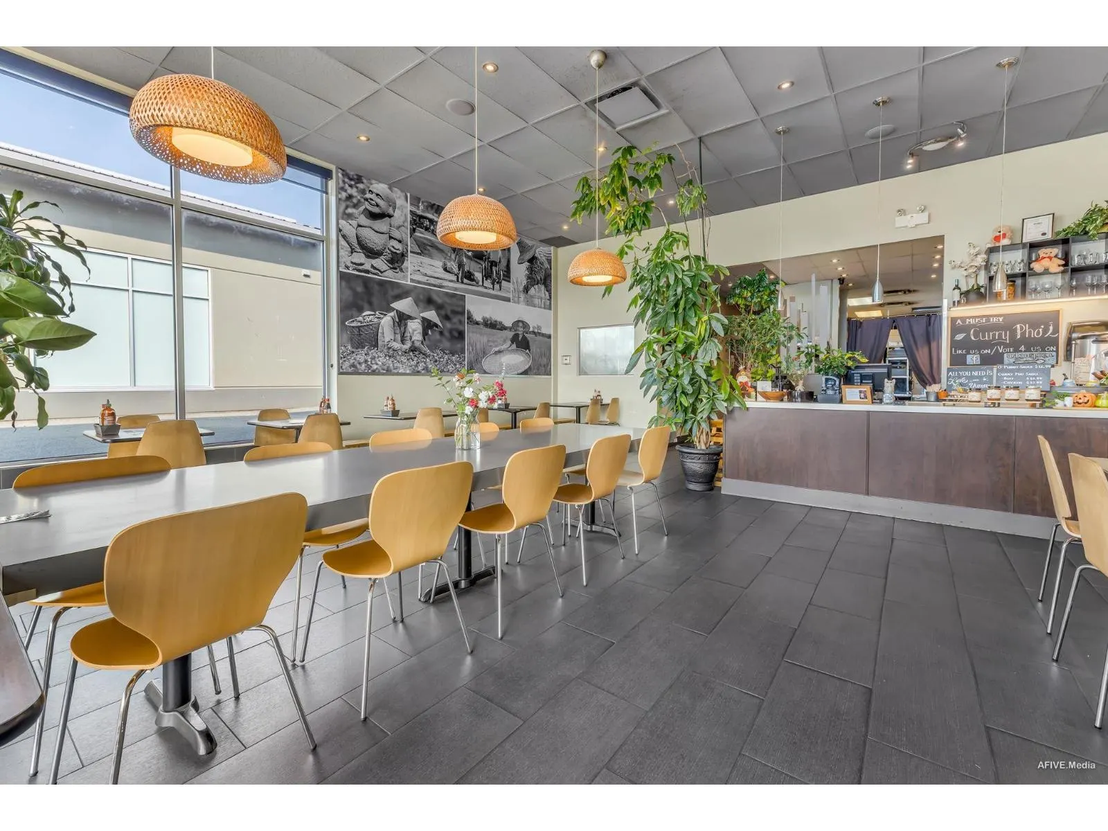 101 15325 56 AVENUE