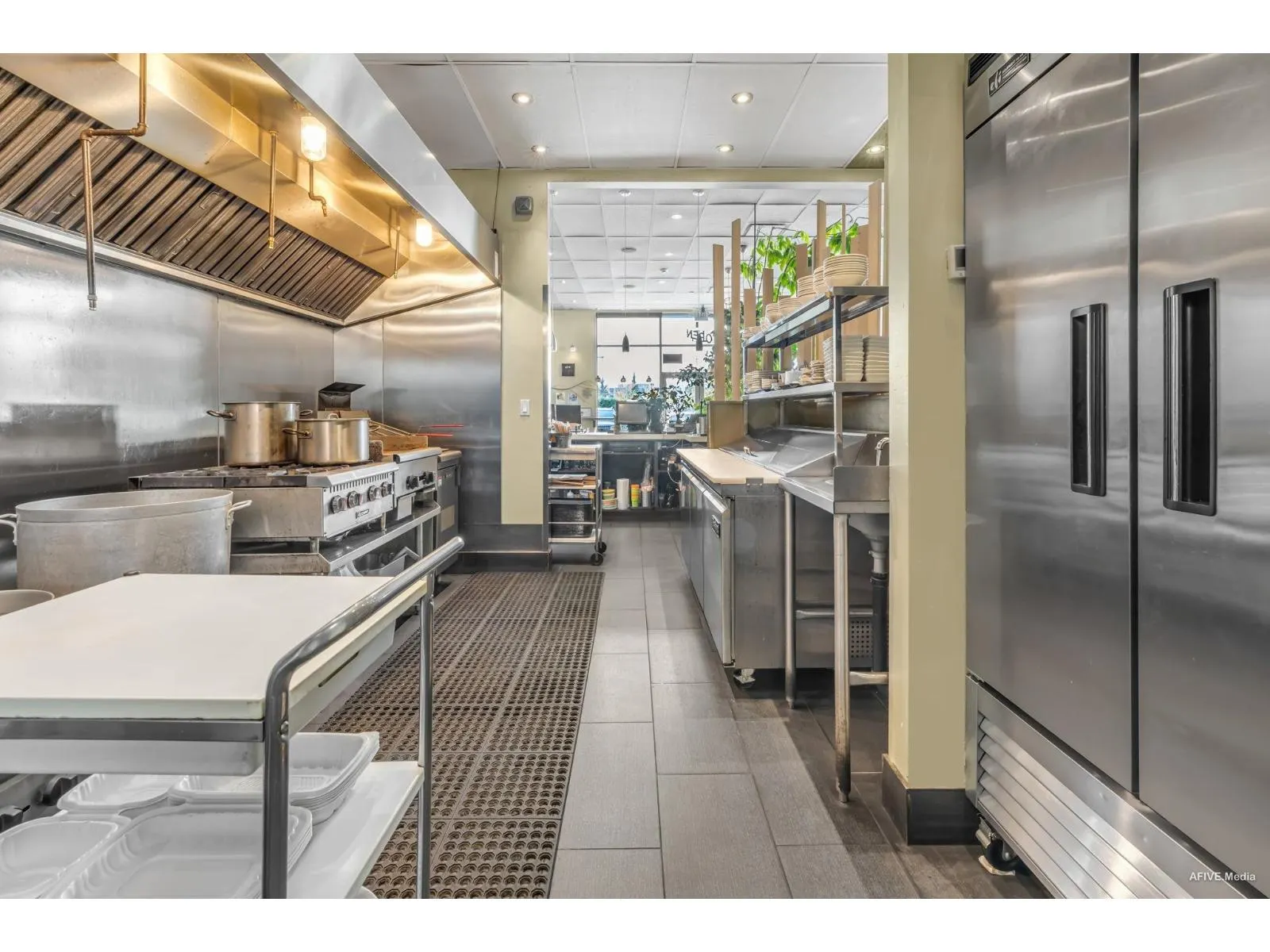 101 15325 56 AVENUE