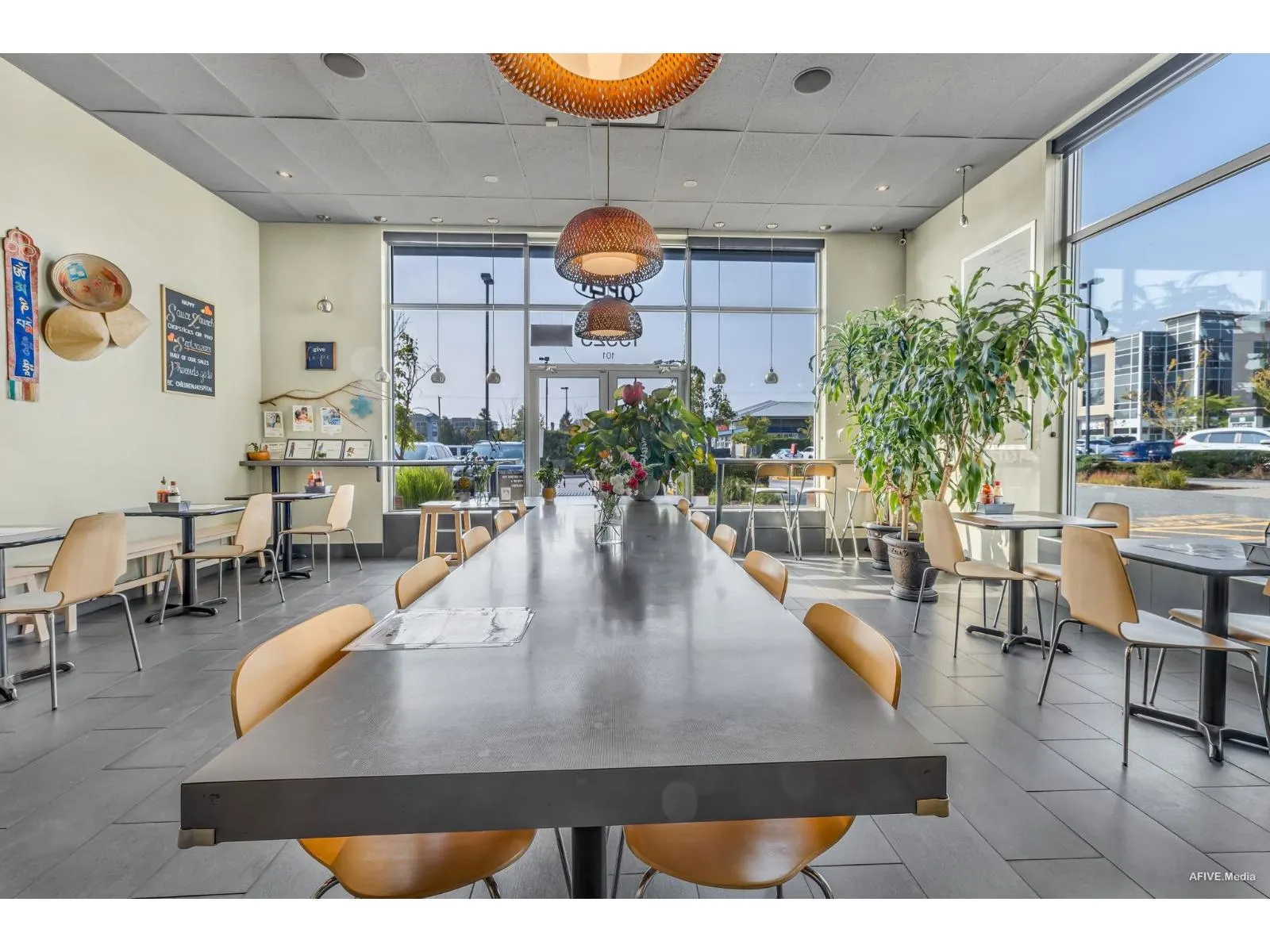 101 15325 56 AVENUE