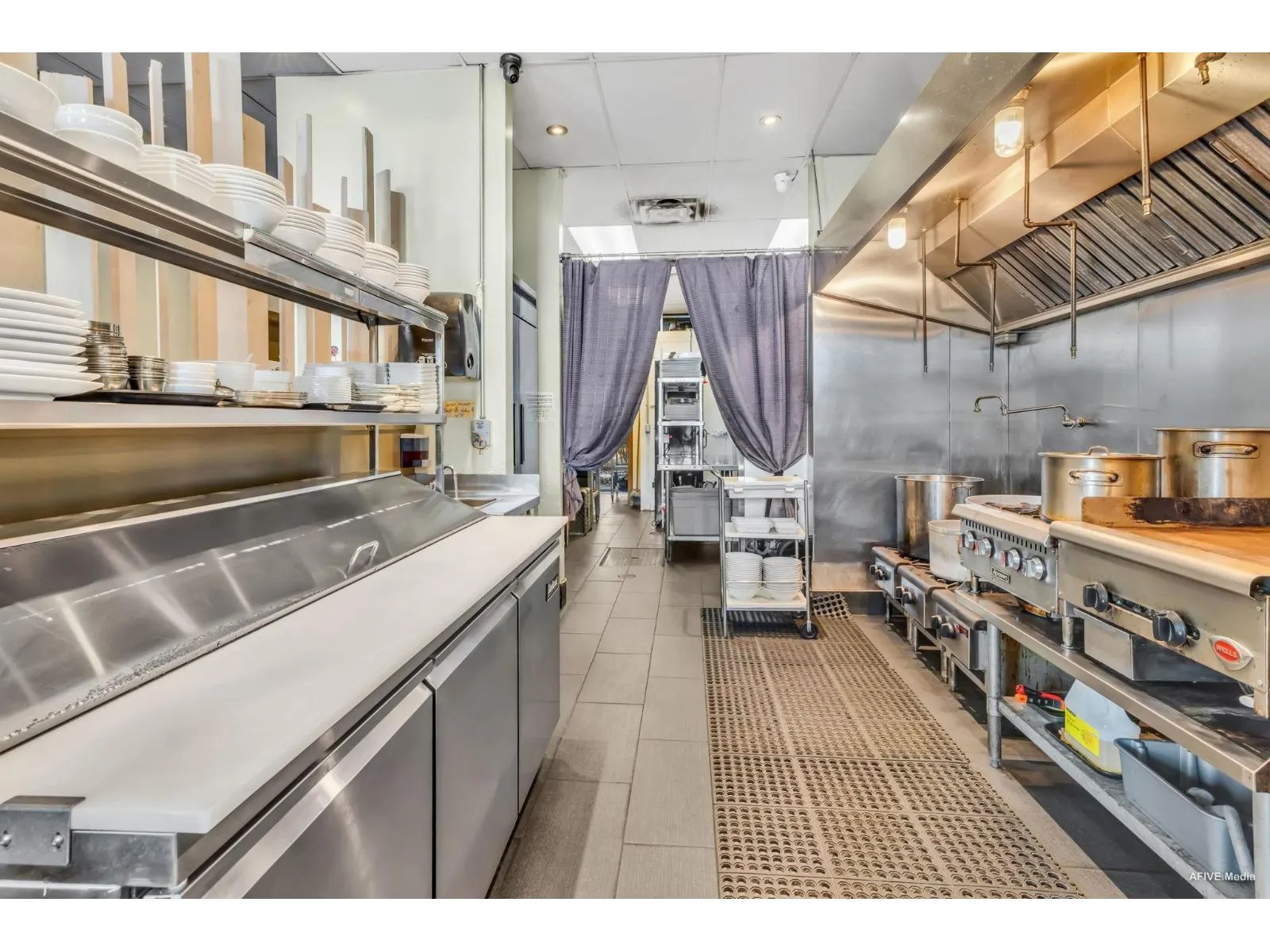 101 15325 56 AVENUE
