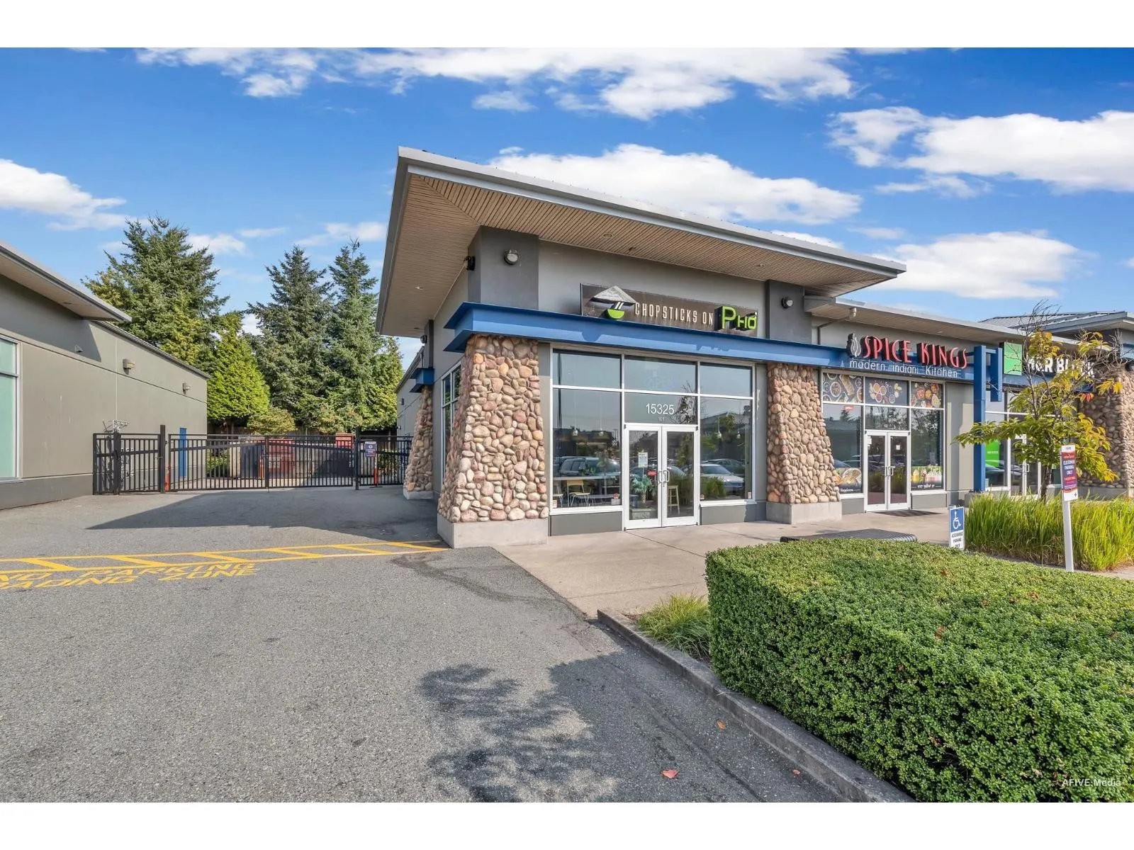 101 15325 56 AVENUE