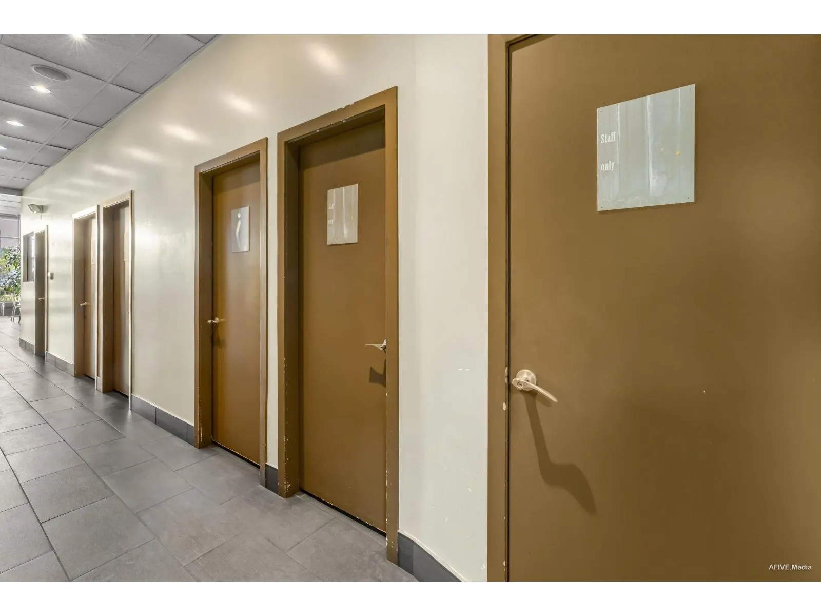 101 15325 56 AVENUE