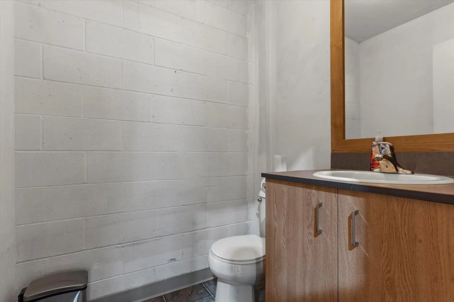 601 & 604 8950 YOUNG ROAD|Chilliwack Downtown