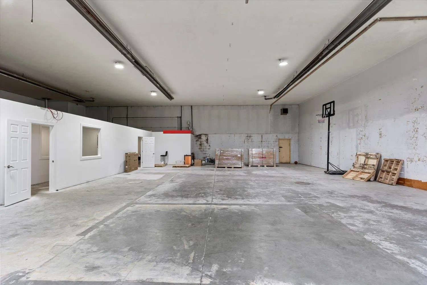 601 & 604 8950 YOUNG ROAD|Chilliwack Downtown