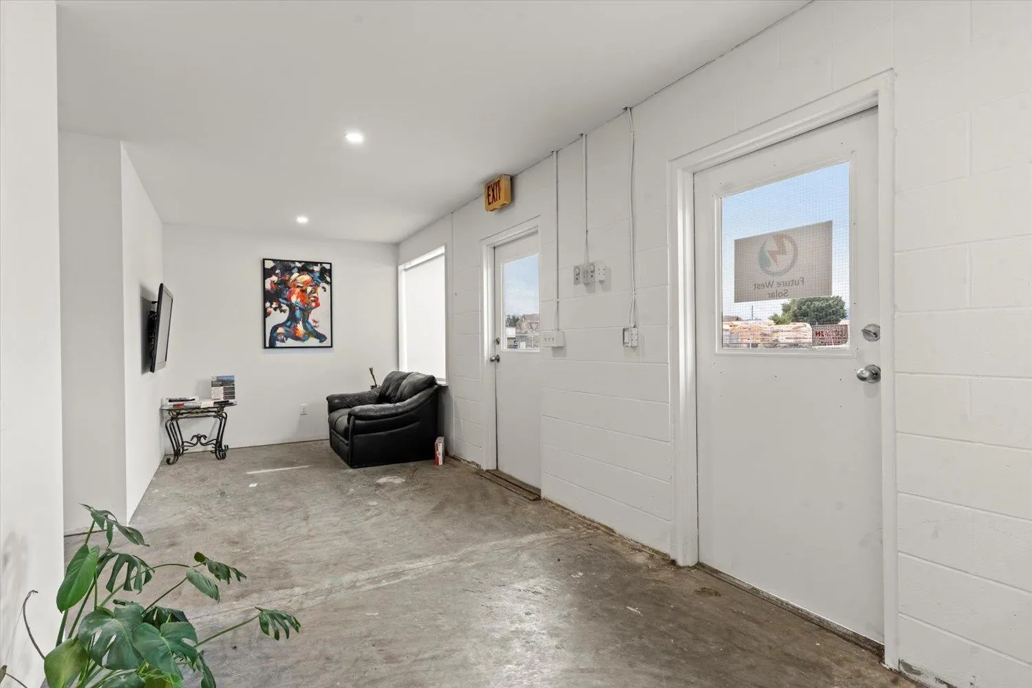 601 & 604 8950 YOUNG ROAD|Chilliwack Downtown