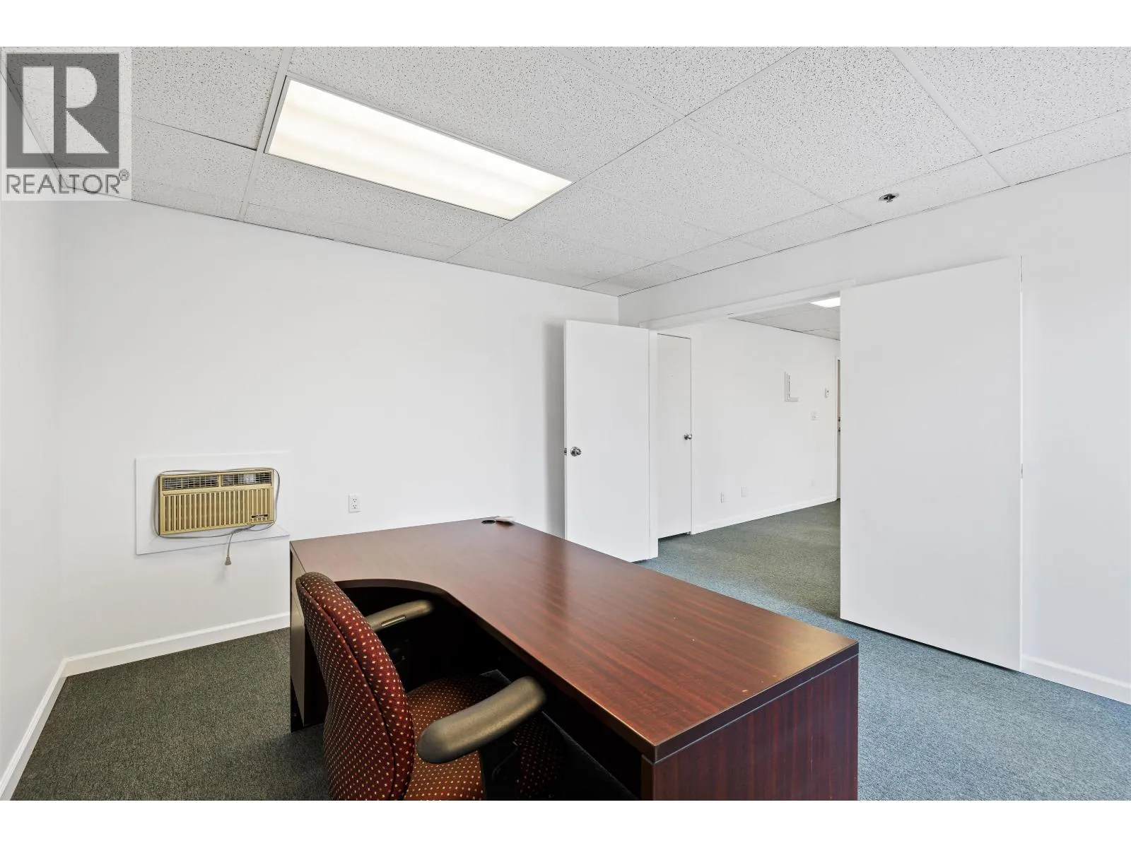 25 22374 LOUGHEED HIGHWAY
