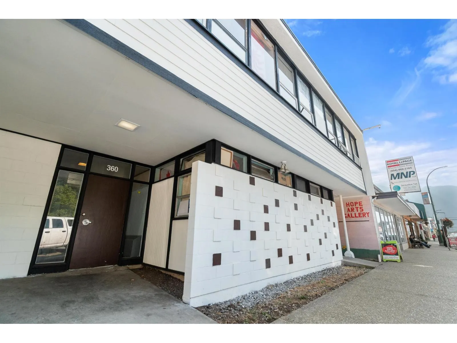 360 WALLACE STREET|Hope